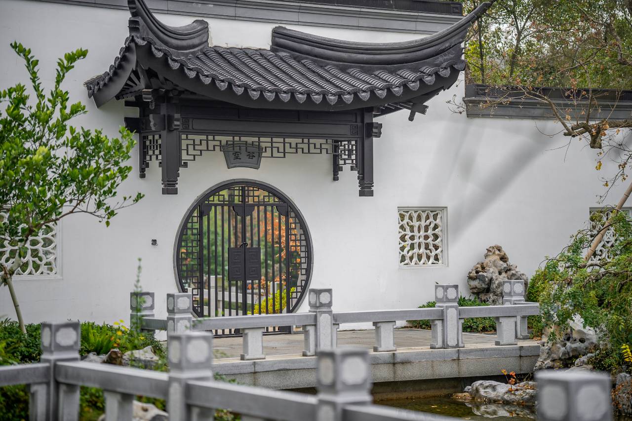 花筑·桃花源温泉合院图片