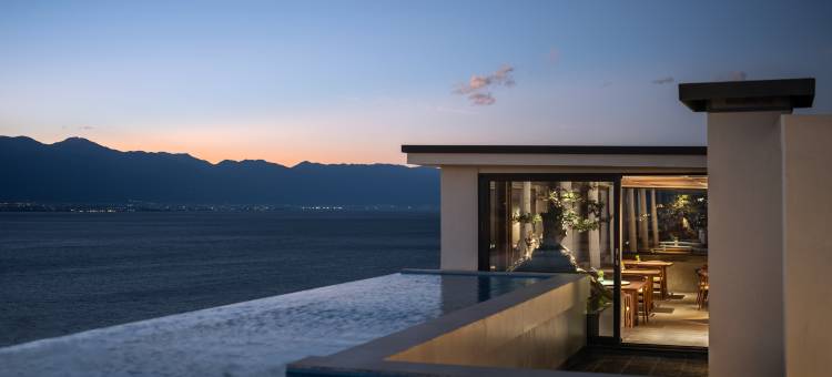 大理十二云彩别墅海景酒店(洱海店)图片