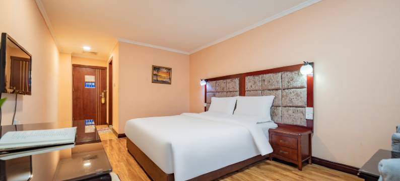 西安唐圣阁酒店(广仁寺洒金桥地铁站店)图片