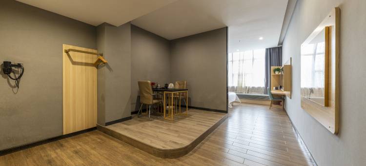 云绯酒店(东莞谢岗广场店)图片