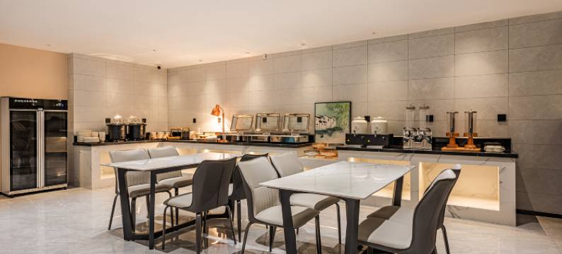 花居酒店(扬州瘦西湖五亭龙玩具城店)图片