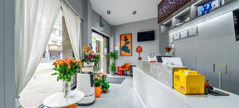 东方rose酒店(上海大宁国际延长路地铁站店)图片