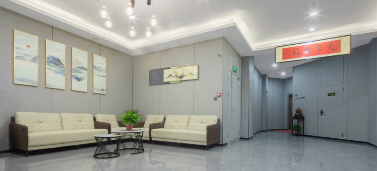 途客轻居酒店(商丘高铁站港汇万达店)图片