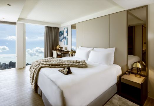 天成逸旅-舶寓高雄外景图