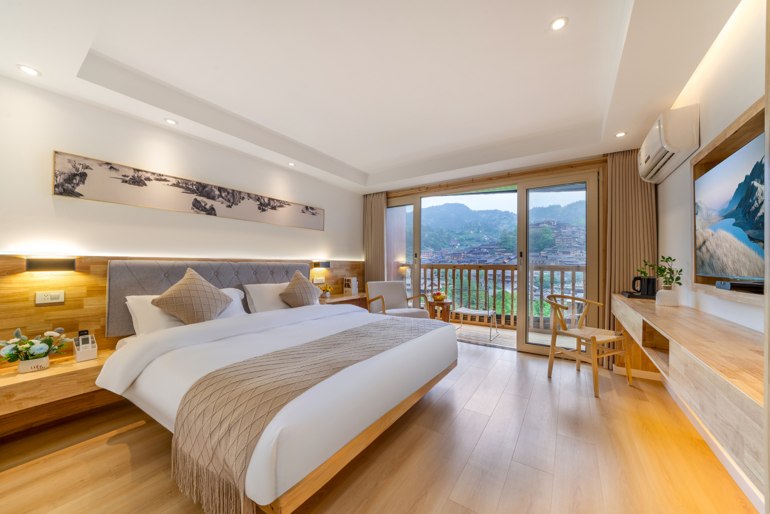 Xijiang Miaoli Banshan Yijing Inn Over view