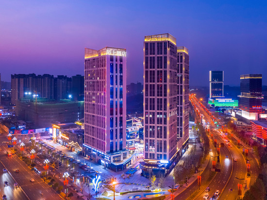 花漾·陌上智能影院酒店(内江高铁北站店)