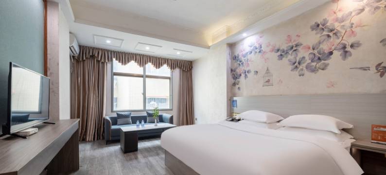 深圳嘉悦酒店(共和社区天源隆广场店)图片