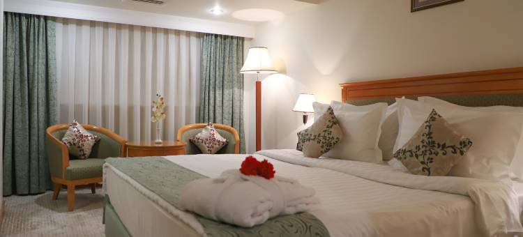 塔什干温德姆华美达酒店(Ramada by Wyndham Tashkent)图片