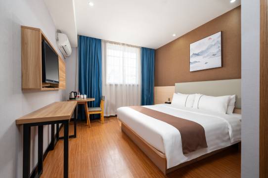 星成上品酒店(长沙火车站地铁站店)