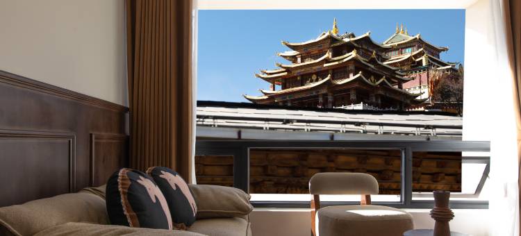 逸馨·月下尘世HYGGE|空间艺术酒店(独克宗古城大佛寺转经筒店)图片