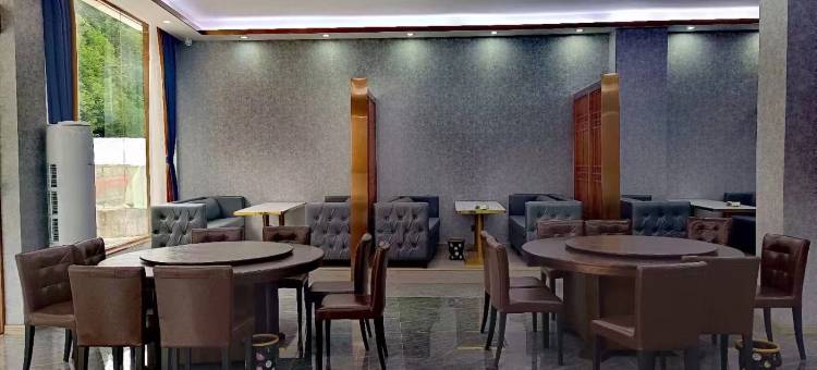 红橙子酒店(松潘黄龙景区店)图片