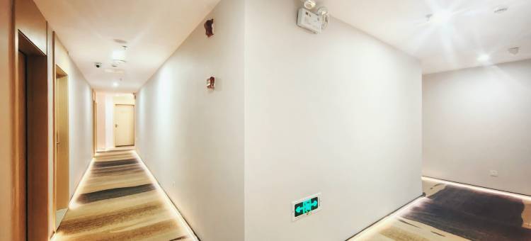 如家华驿酒店(衡阳雁峰区民俗文化广场店)图片