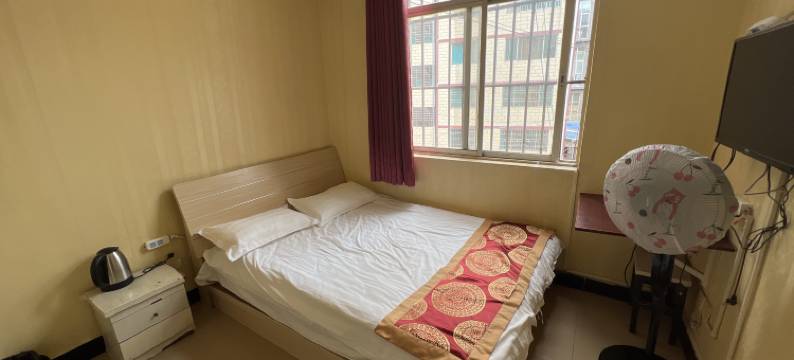 禄劝仁德宾馆图片