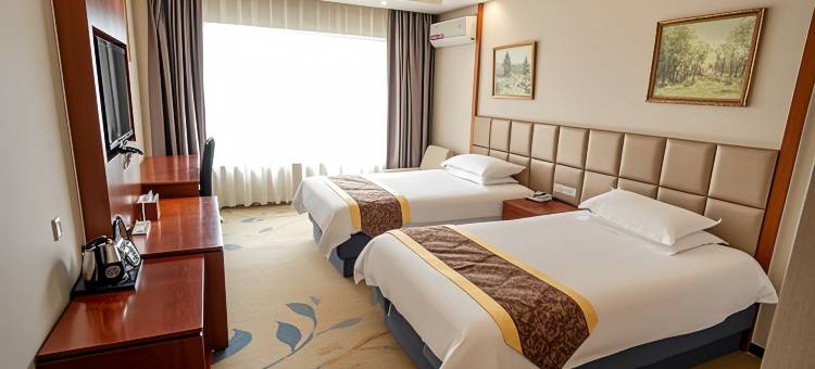 鸿鼎风尚酒店(金华万泰海立方海洋公园店)图片