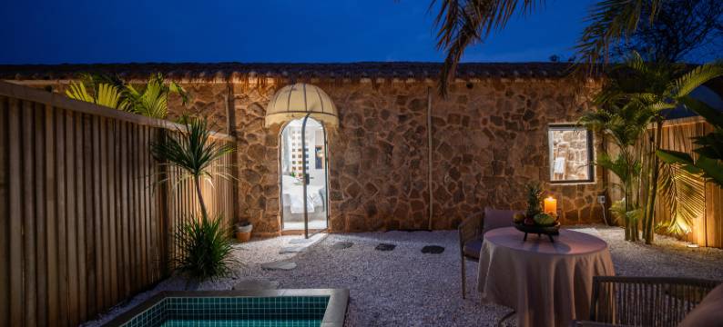 涠洲岛屿见悬崖泳池海景民宿图片