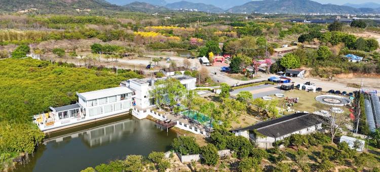 云上·观山田草坪泳池私汤美宿图片