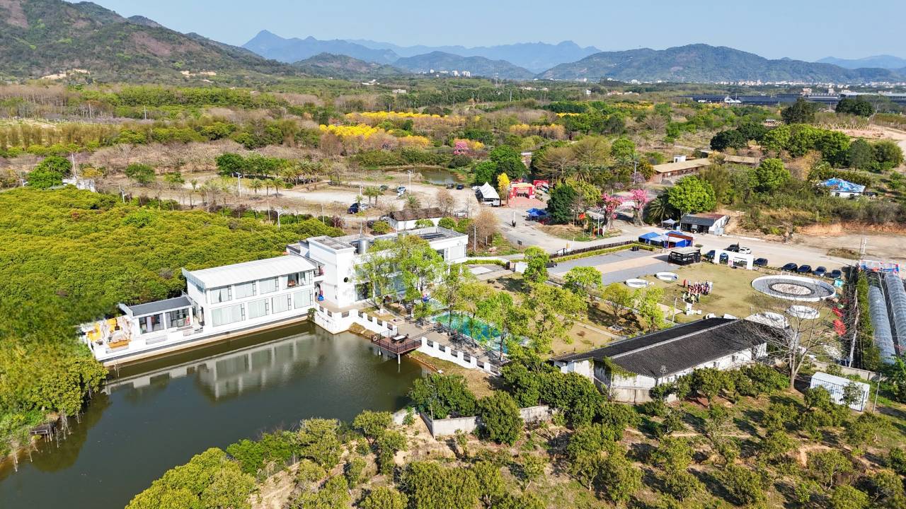 云上·观山田草坪泳池私汤美宿图片