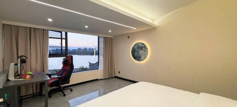 外星人电竞酒店(楚雄彝海公园店)图片