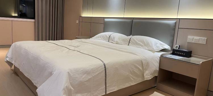 郴州星尚雅居酒店(兴隆步行街裕后街店)图片