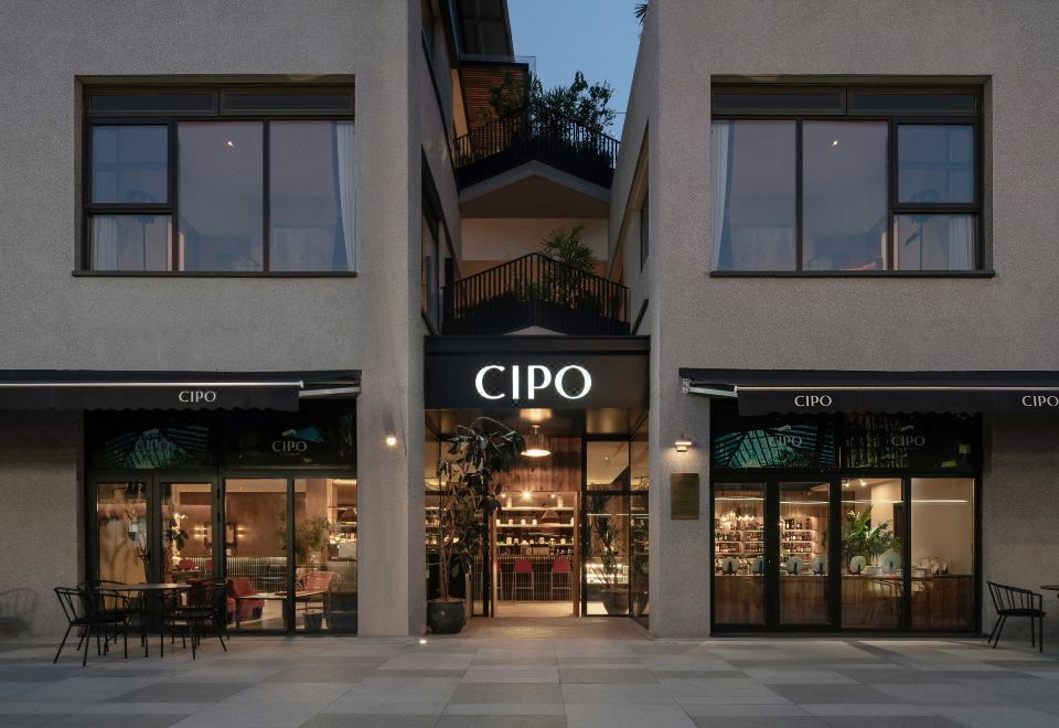 西坡·庾街良室外景图