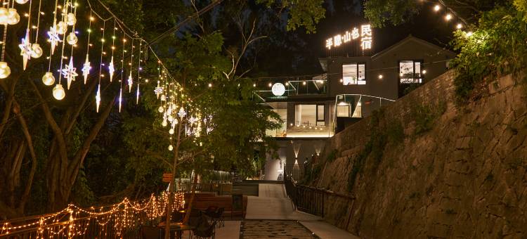 泉州·半隐山也·MIST VALLEY度假美宿(西湖公园清源山景区店)图片
