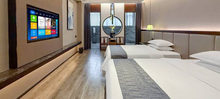 湖天国际酒店(怀化高铁南站体育中心店)图片