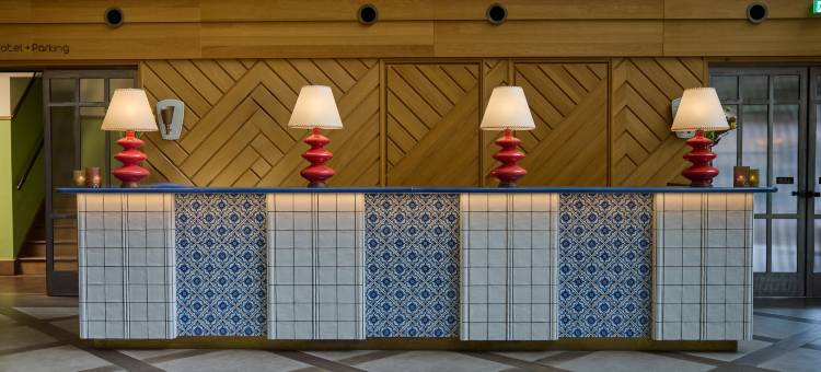 七月 - 船只和公司(The July - Boat & Co)图片