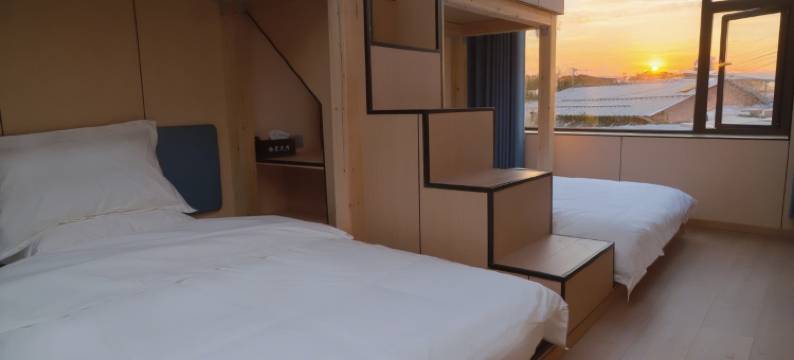 碌曲郎木寺拾光民宿图片