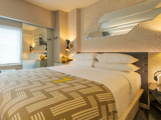 时代广场佩斯塔纳CR7酒店