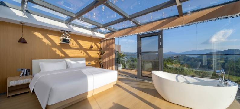 龙脊梯田晨云轩·云端泳池全景酒店(金佛顶三号观景台店)图片