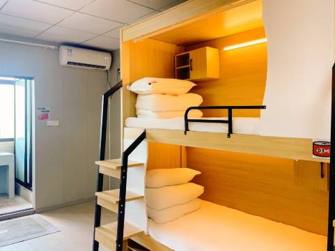 三只猫青年旅社(溧阳腾宇人才公寓店)