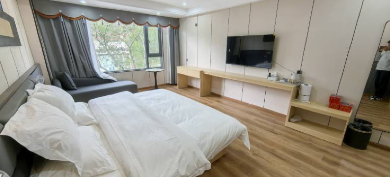 福家院菩巴康桑酒店图片