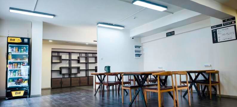 蜜橙青年旅社(成都动物园店)图片