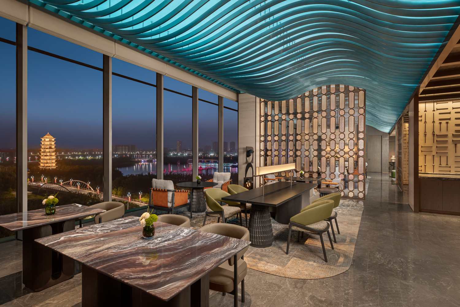 Renaissance Hotel Korla Over view