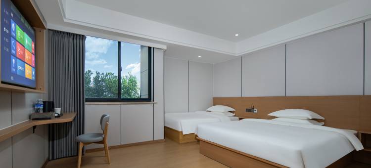 布丁严选酒店(盐城东台高铁站店)图片