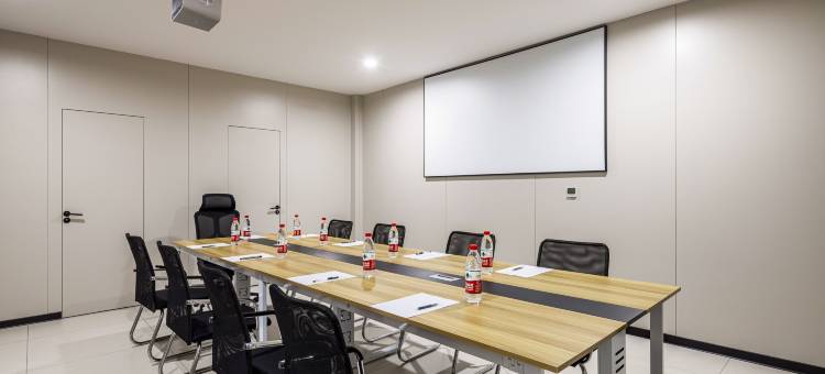 宜尚酒店(克拉玛依石油大厦克一号井店)图片