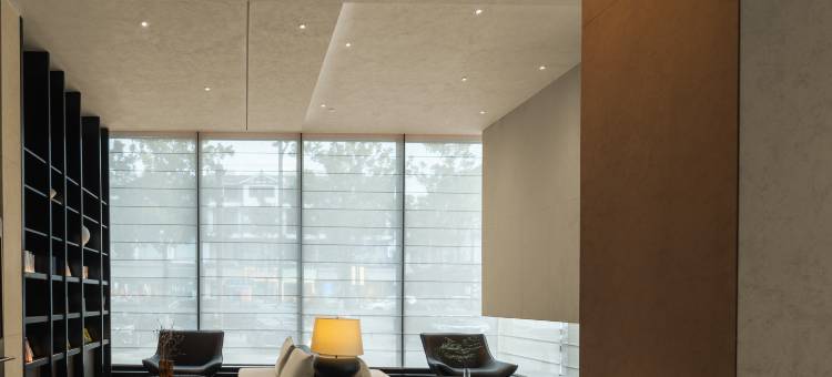 张家界国家森林公园标志门亚朵酒店图片