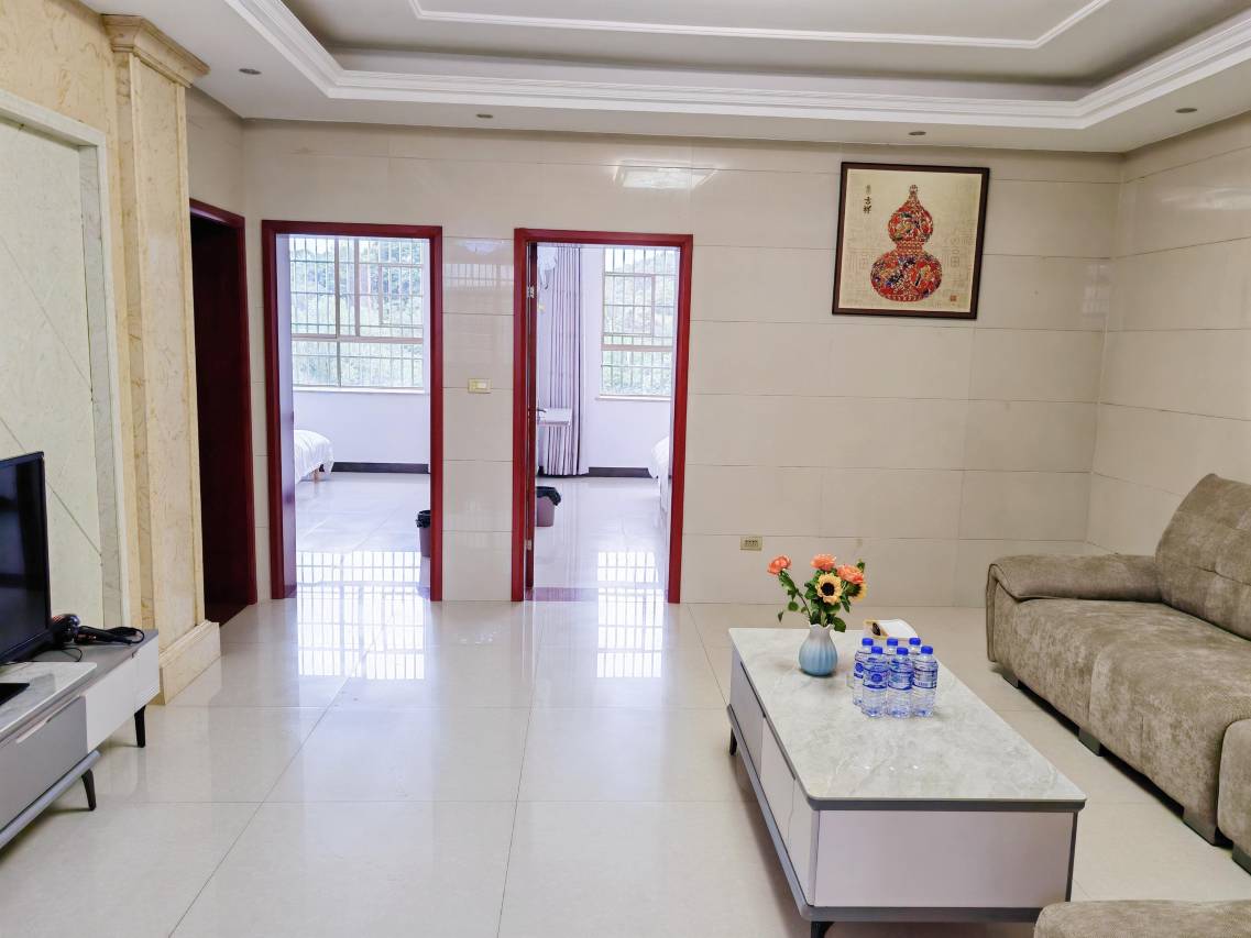 云栖公寓(萍乡北站店)