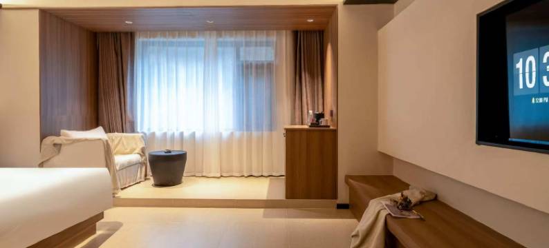 六盘水满月Hotel(明湖国家湿地公园店)图片