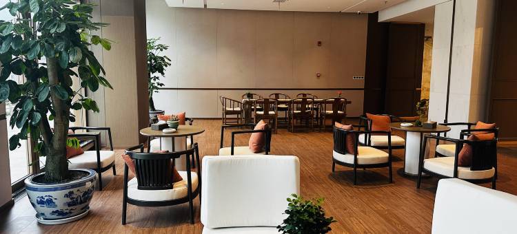 灵关汉白玉民宿图片