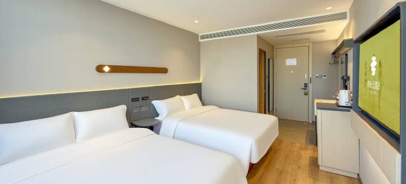 如家派柏云酒店(秦皇岛古城景区山海关火车站店)图片