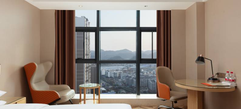 维也纳酒店(安顺黄果树大街大润发店)图片