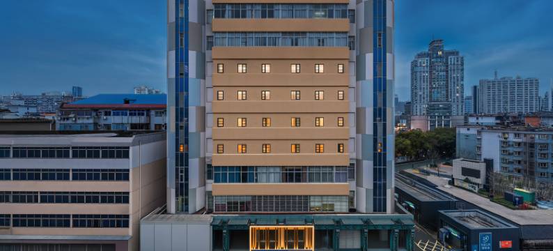 汉庭酒店(南昌八一广场滕王阁店)图片