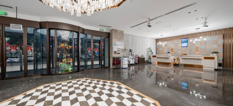 阿克苏华瑞大酒店(金兰广场店)图片