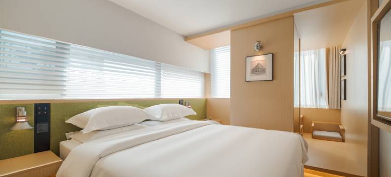 SFEEL设计师酒店(武汉江汉路步行街汉口江滩店)图片