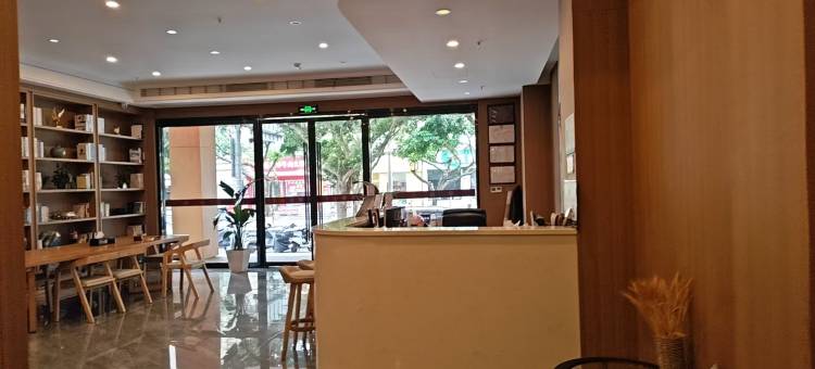派酒店(洞头客运中心店)图片