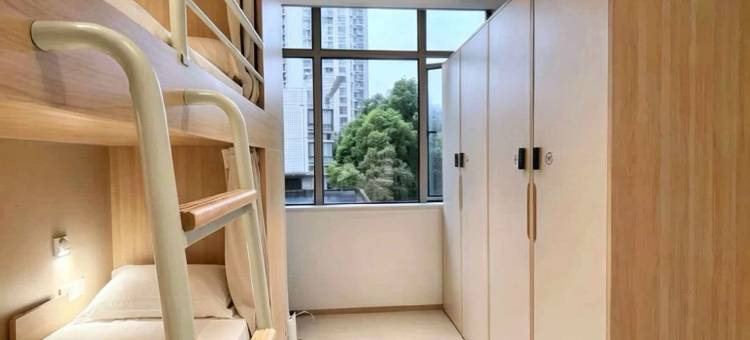 筑小满青年酒店(上海静安寺长寿路地铁站店)图片