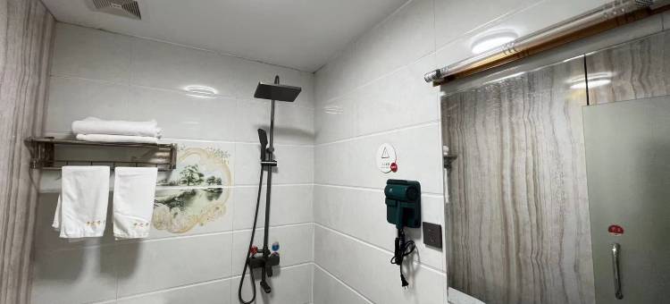 如家华驿酒店(南京三江学院春江路地铁站店)图片