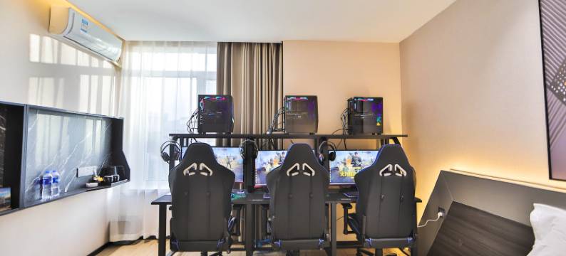 极速时光电竞民宿(红旗街大学城店)图片