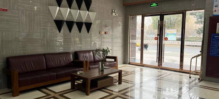 如家华驿精选酒店(盐城建湖高铁站阳光海泰店)图片